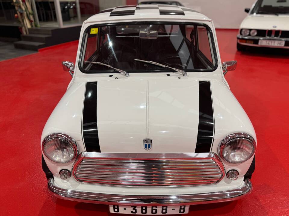 Imagen 2/47 de Mini 850 (1971)