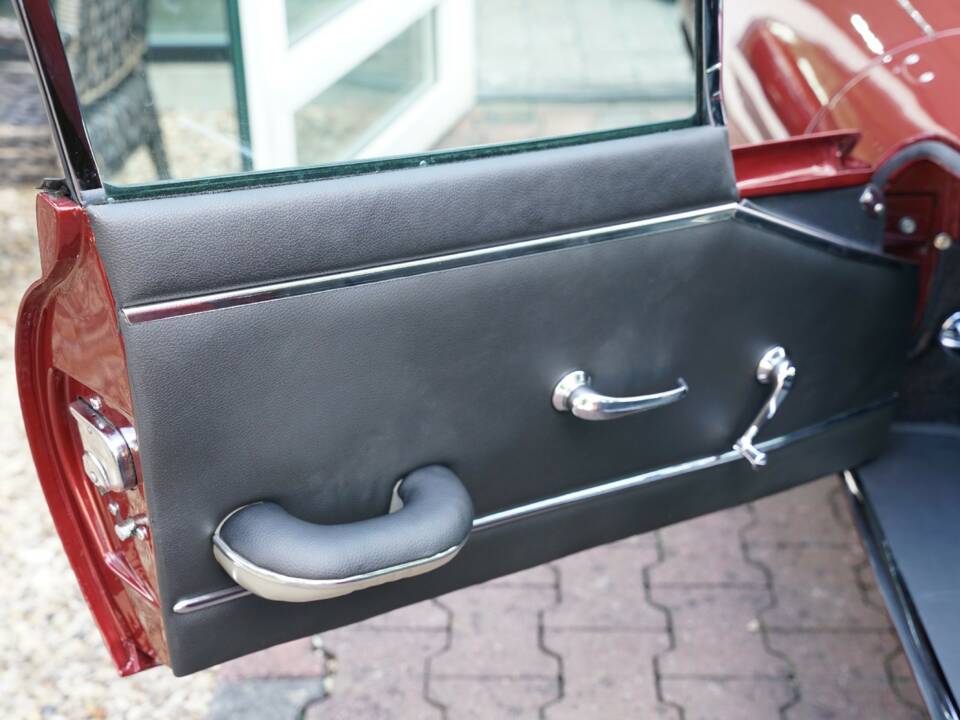 Afbeelding 35/50 van Jaguar E-Type 3.8 (1964)