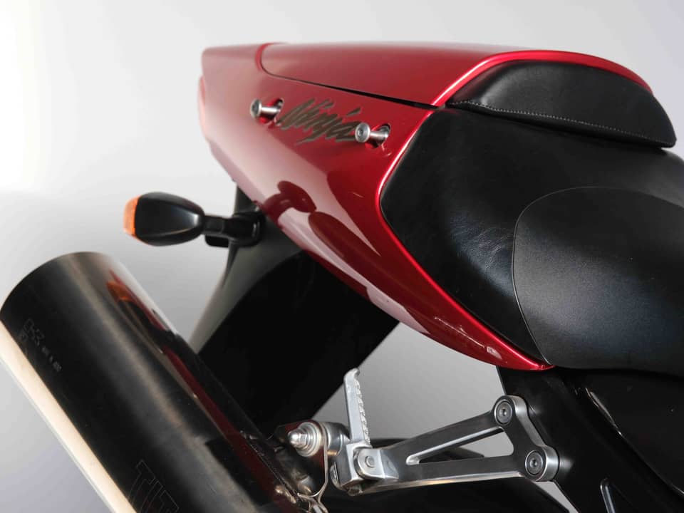 Image 47/91 of Kawasaki Ninja 1200 ZX-12R (2000)