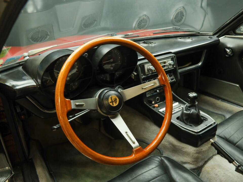 Bild 48/50 von Alfa Romeo Montreal (1972)