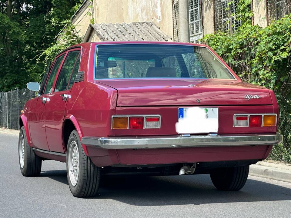 Image 5/39 of Alfa Romeo Alfetta 1.8 (1974)