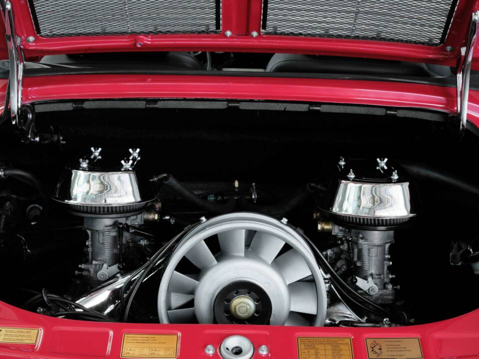 Bild 33/43 von Porsche 911 2.0 T (1967)