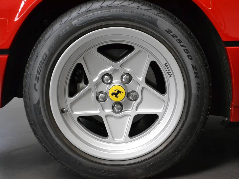 Image 34/48 of Ferrari 308 GTS (1980)