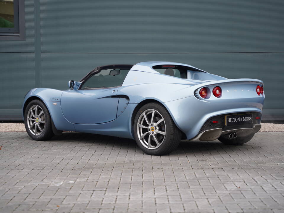 Imagen 2/50 de Lotus Elise 111R (2005)