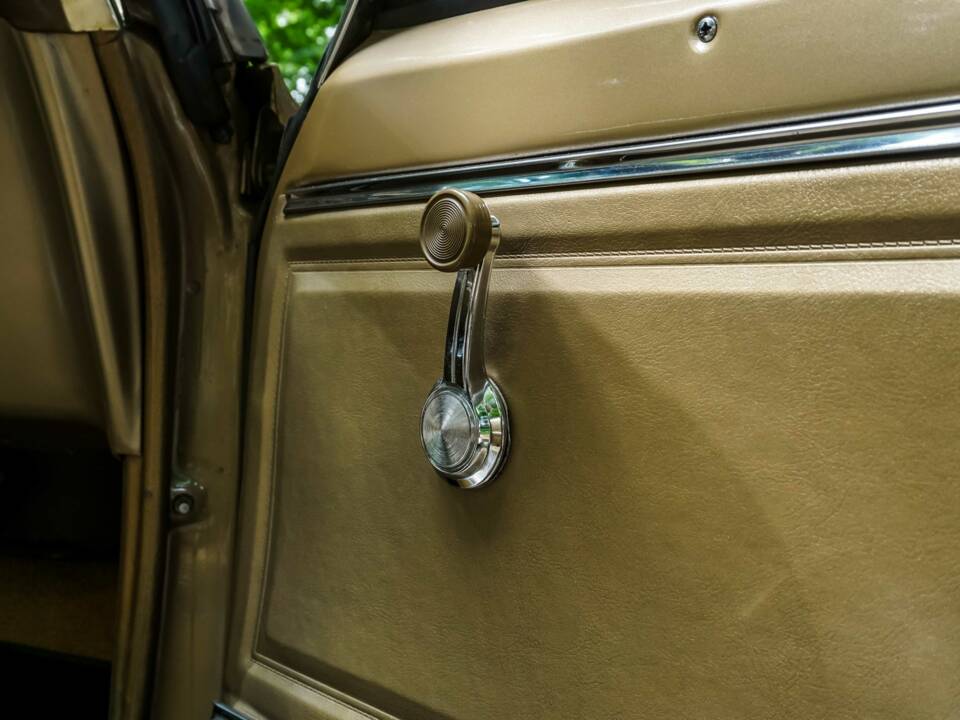 Bild 172/181 von Chevrolet Camaro SS (1967)