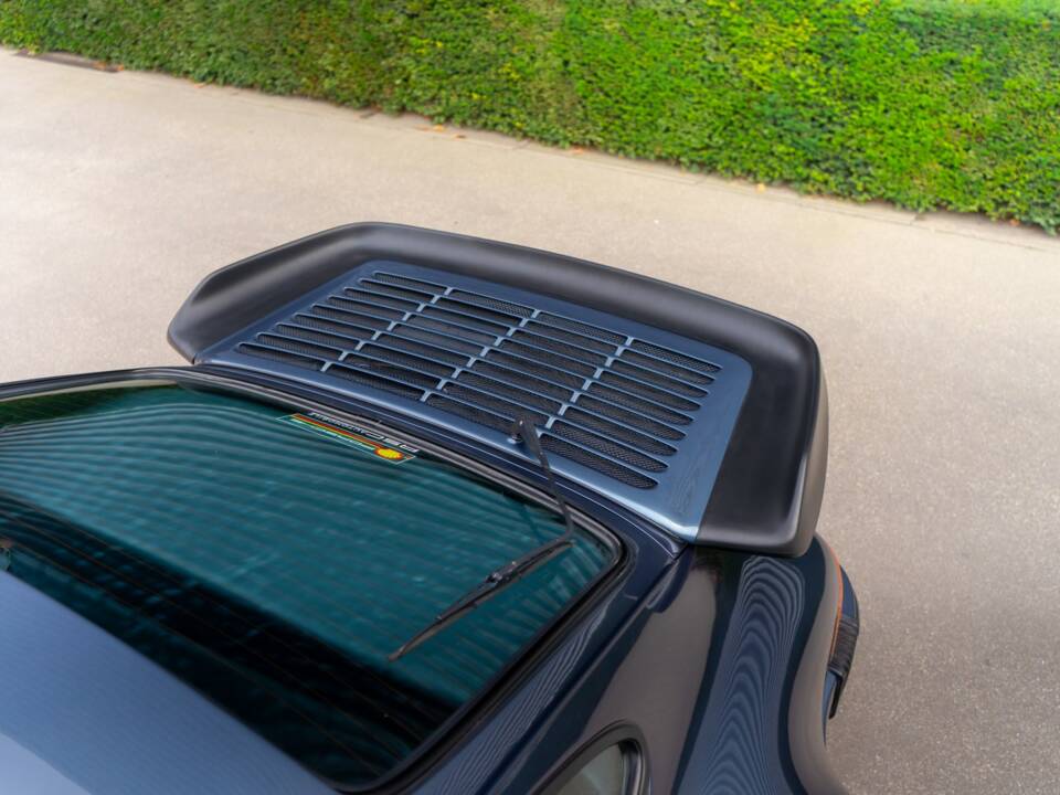 Image 5/15 de Porsche 911 Turbo 3.3 (1982)