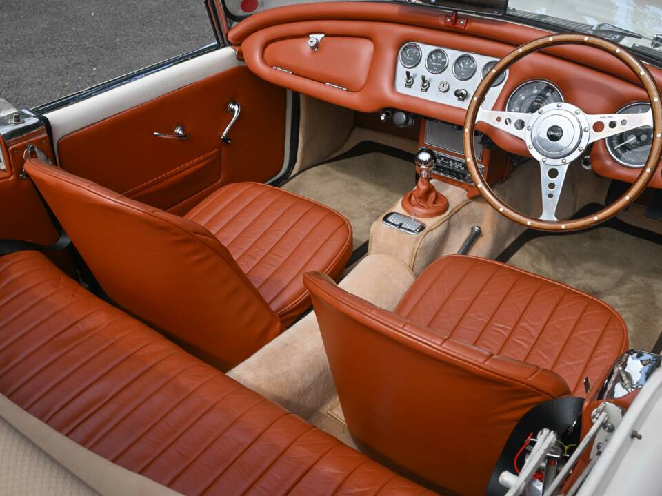 Imagen 25/50 de Daimler SP 250 (1960)