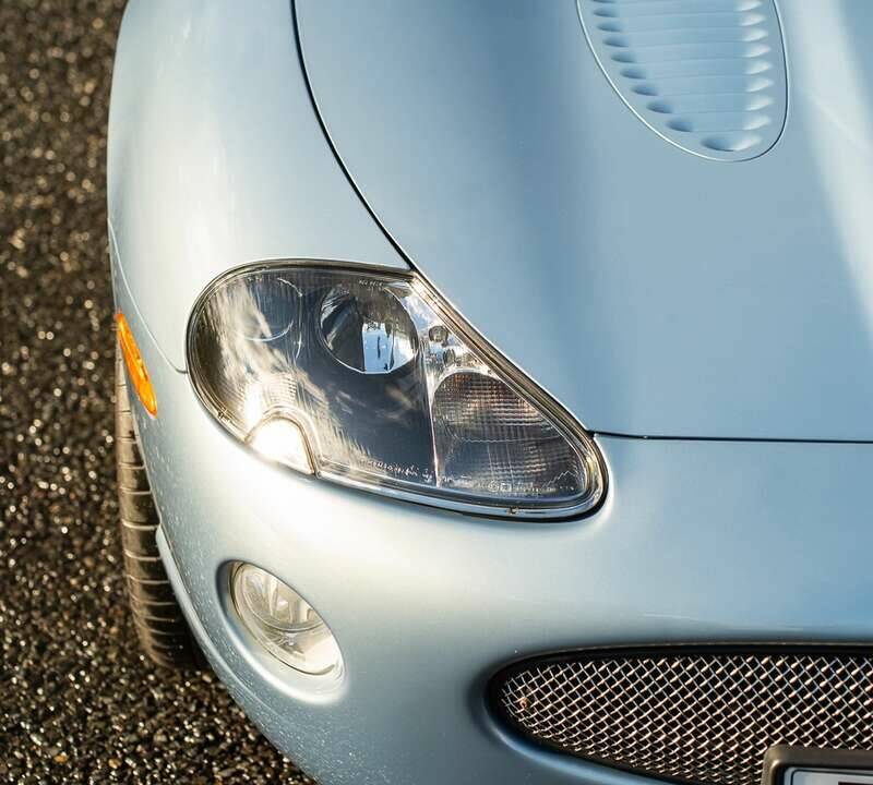 Afbeelding 37/50 van Jaguar XKR (2006)