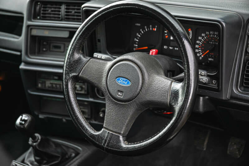 Bild 22/40 von Ford Sierra RS Cosworth (1990)