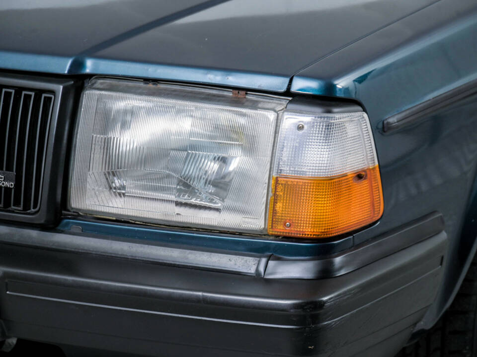 Immagine 22/50 di Volvo 245 Super Polar (1992)