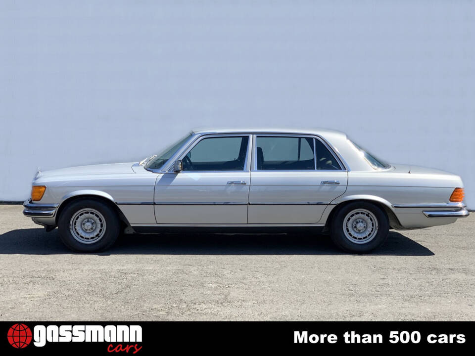 Bild 3/15 von Mercedes-Benz 450 SEL 6,9 (1976)