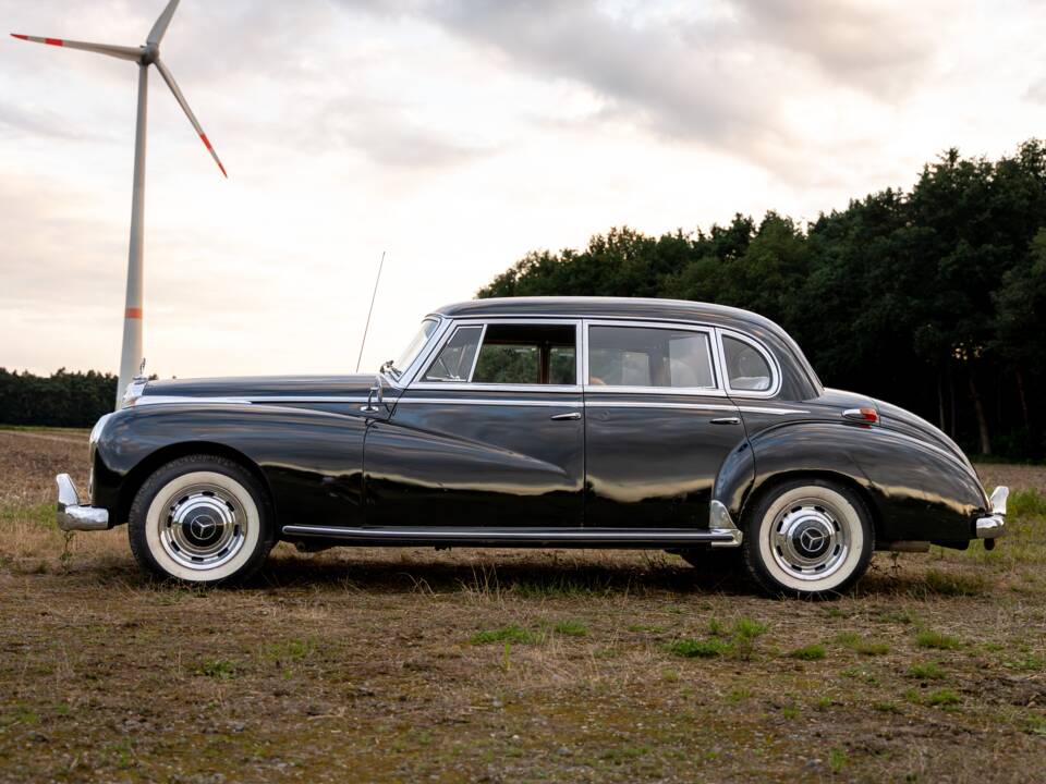 Bild 2/17 von Mercedes-Benz 300 c (1956)