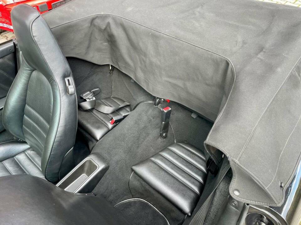Bild 13/20 von Porsche 911 Carrera 4 (1990)