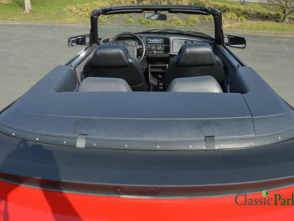 Bild 37/50 von Saab 900 2.0i 16V (1993)