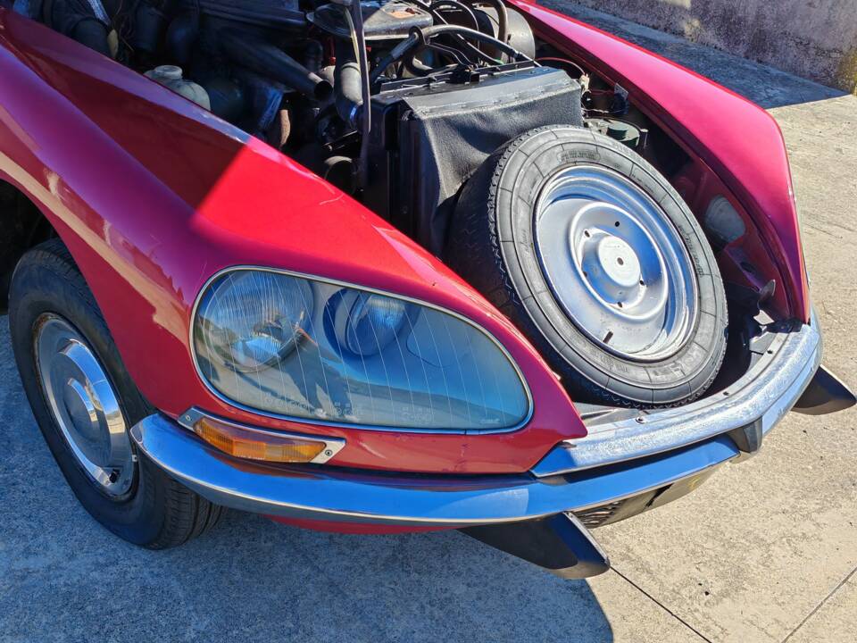 Bild 31/32 von Citroën DS 23 IE (1972)