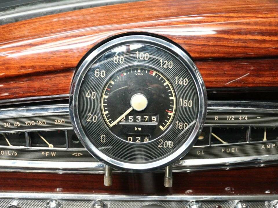 Afbeelding 14/30 van Mercedes-Benz 300 d (1958)