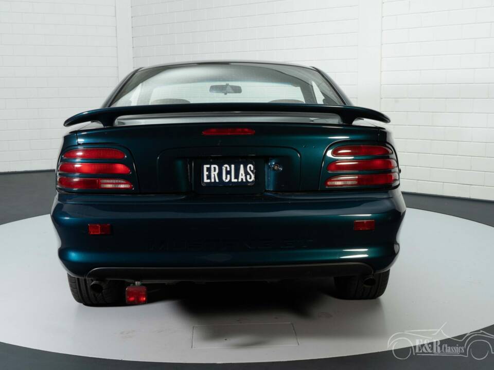 Immagine 5/7 di Ford Mustang GT (1994)