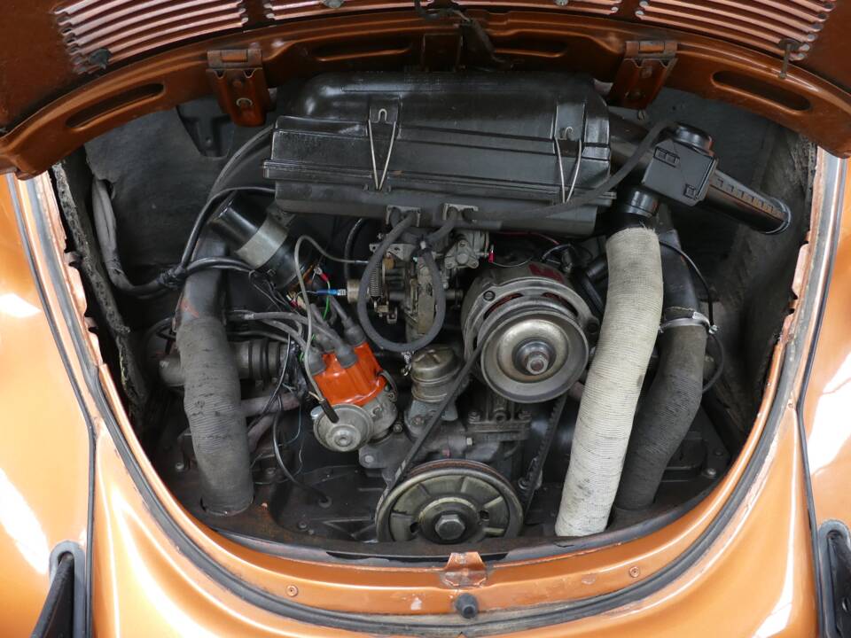 Image 13/24 de Volkswagen Kever 1303 LS (1978)