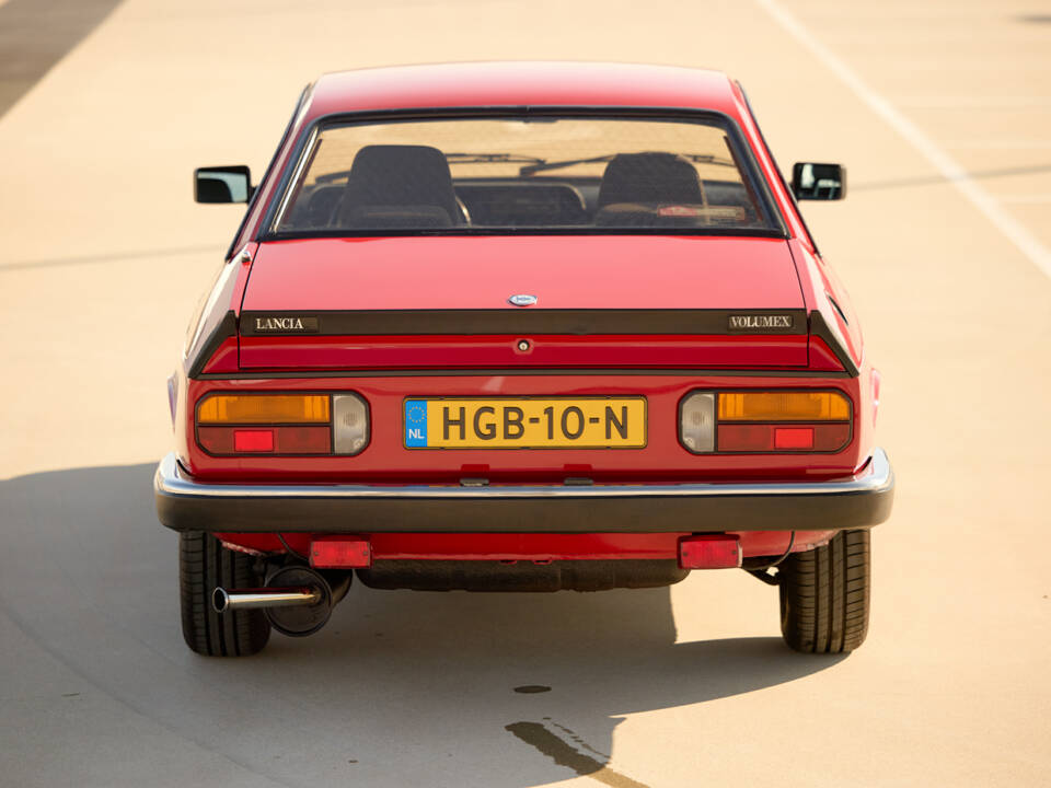 Bild 2/22 von Lancia Beta Coupe 2000 VX (1983)