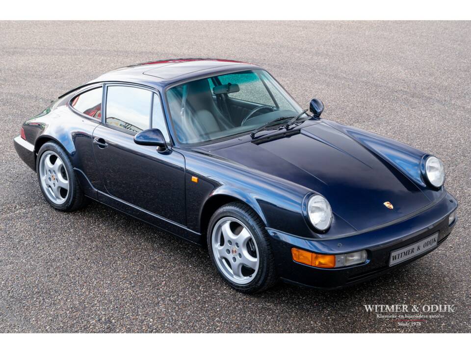 Image 15/33 de Porsche 911 Carrera 4 (1992)