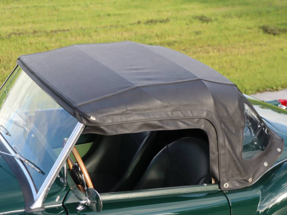 Image 24/50 of MG MGA Twin Cam (1959)