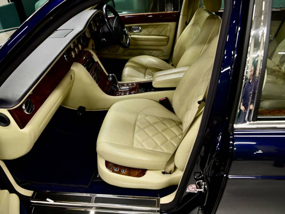 Bild 45/50 von Bentley Arnage T (2005)