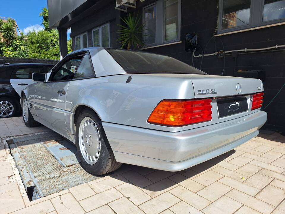 Bild 7/26 von Mercedes-Benz 500 SL (1990)