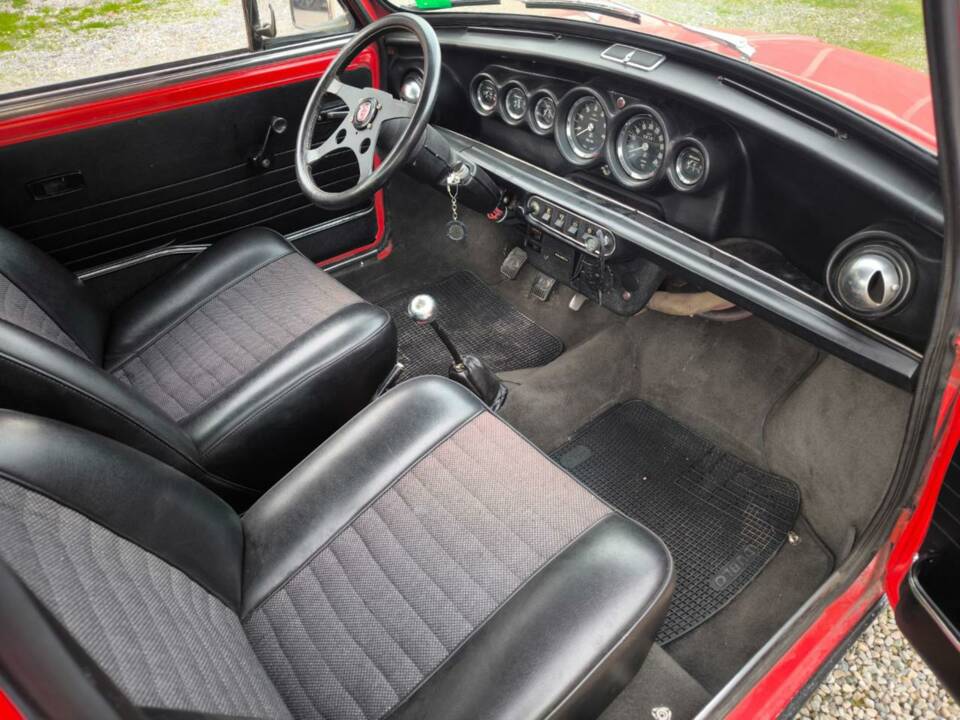 Immagine 10/15 di Innocenti Mini Cooper 1300 (1976)