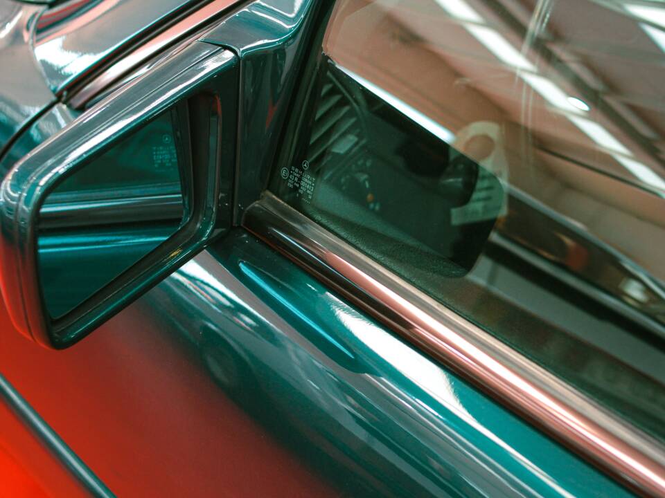 Image 21/50 of Mercedes-Benz SL 320 (1995)