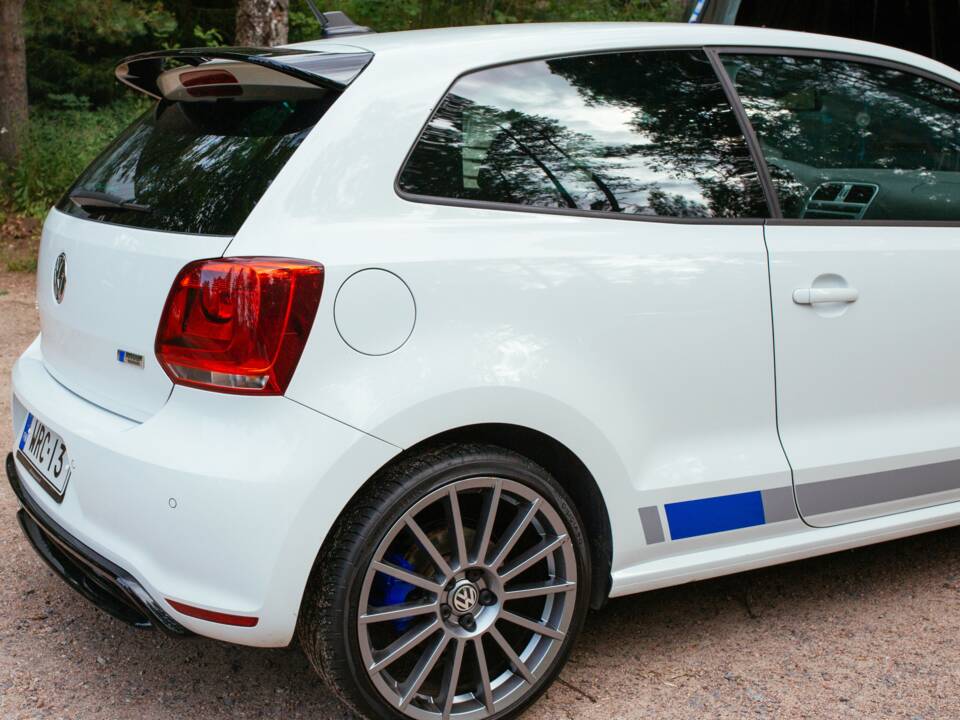 Bild 11/24 von Volkswagen Polo R WRC Street (2013)