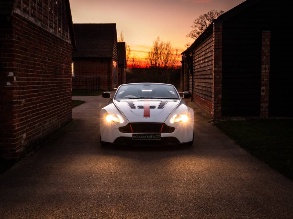 Image 48/50 de Aston Martin V12 Vantage AMR (2018)