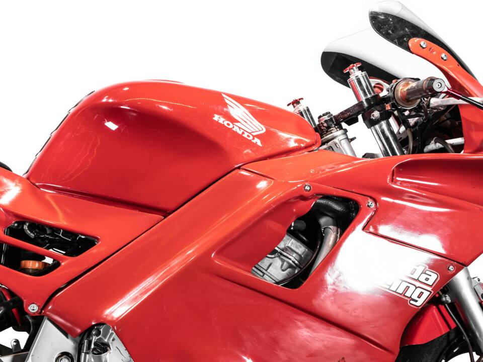 Image 12/33 of Honda CBR 600 F (1994)