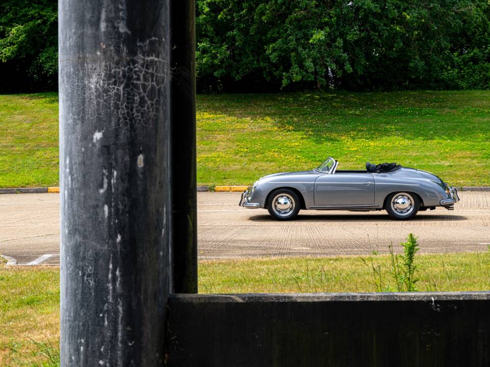 Image 19/50 of Chesil Speedster 2 (1970)