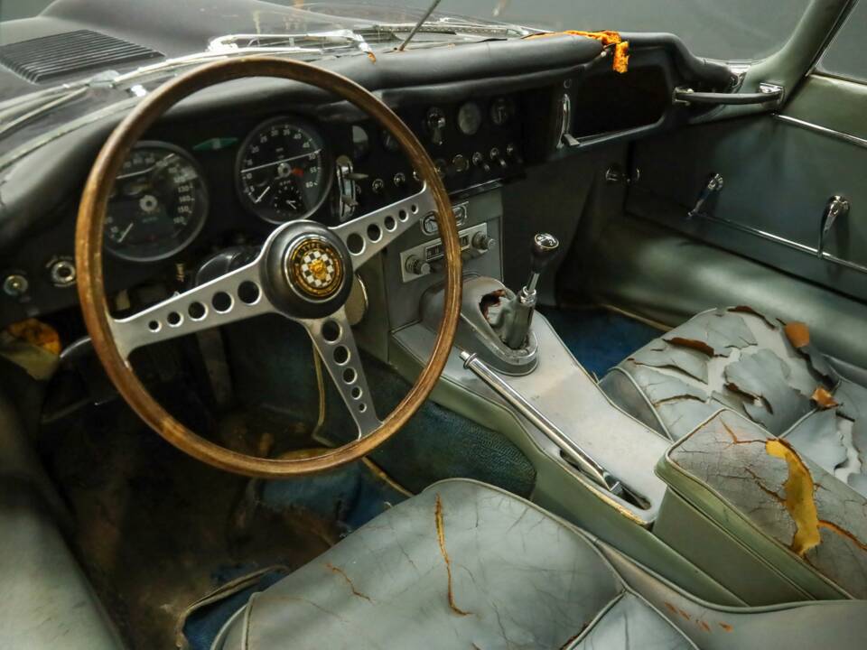 Imagen 50/50 de Jaguar E-Type 3.8 (1963)