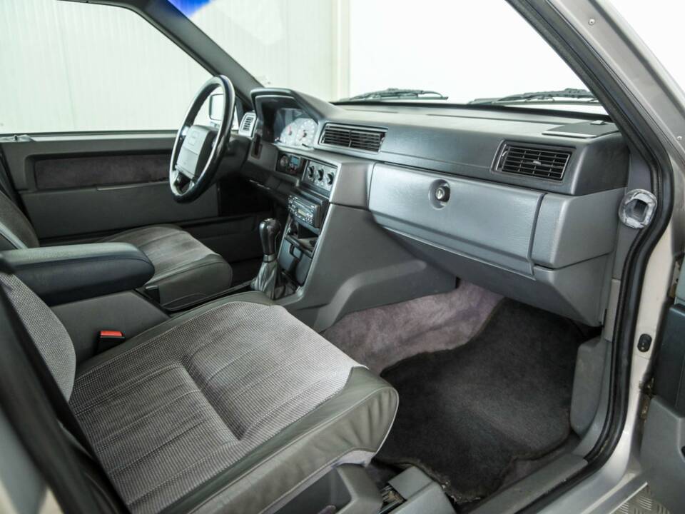 Bild 12/50 von Volvo 940 2.3i (1996)