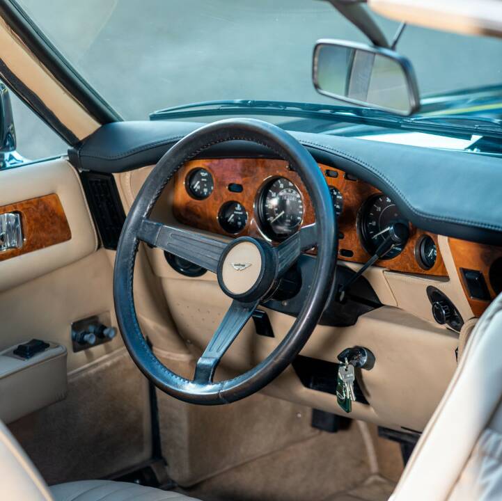 Bild 19/22 von Aston Martin V8 Volante (1979)