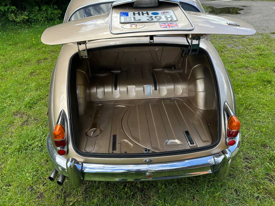 Image 10/14 de Jaguar Mk II 3.8 (1962)