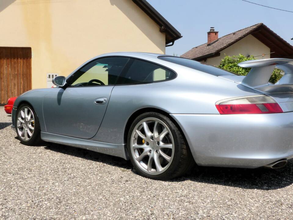 Bild 10/20 von Porsche 911 GT3 (2004)
