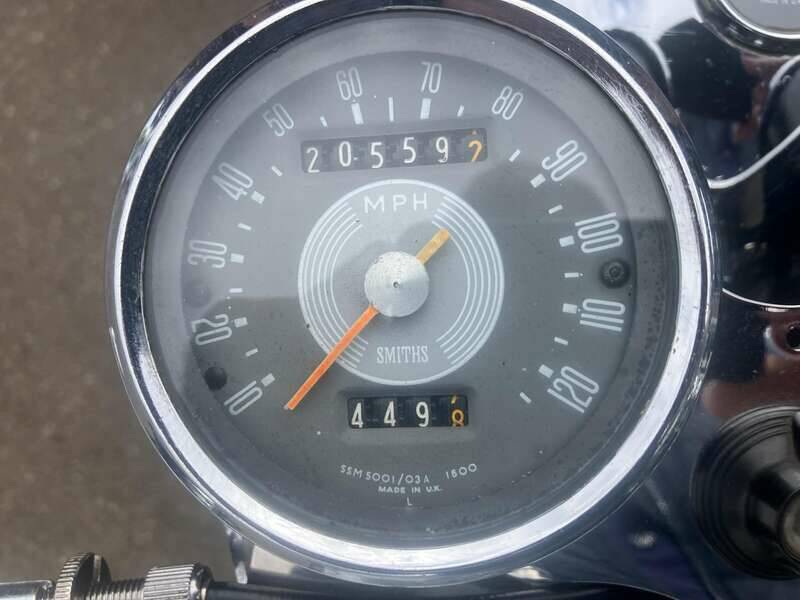 Immagine 3/11 di Norton Triton 650 (1963)