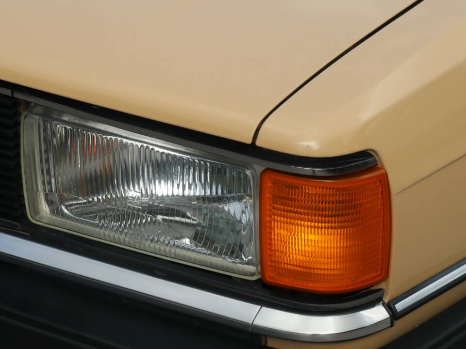Imagen 34/50 de Audi 80 GL (1979)