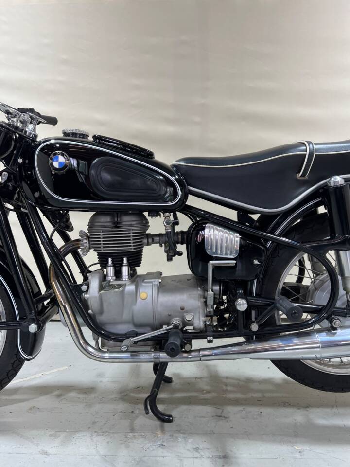 Afbeelding 7/16 van BMW R 26 (1958)