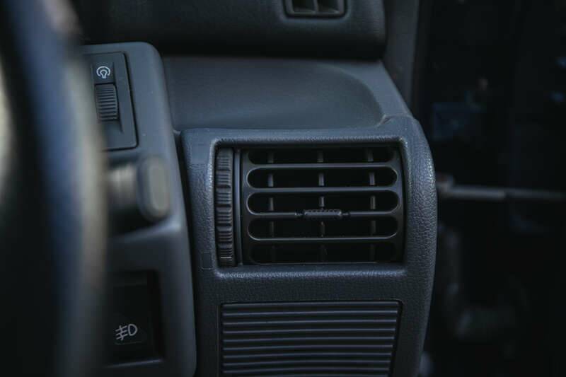 Bild 47/50 von Renault Clio I Williams (1994)