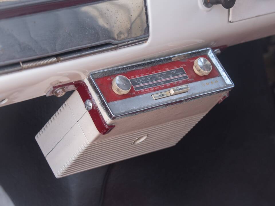 Imagen 46/50 de Bedford TJ (1965)