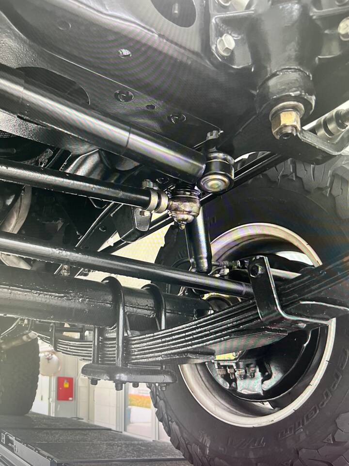 Image 31/67 of Toyota Land Cruiser FJ 40 (1982)