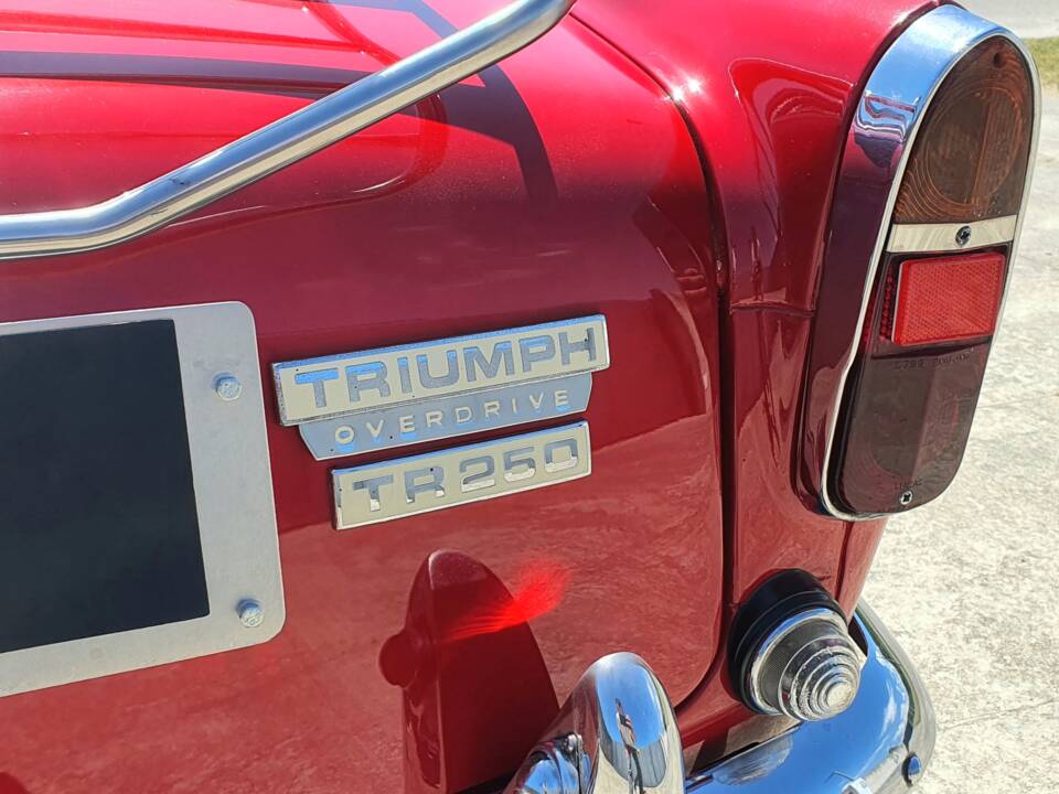 Afbeelding 20/50 van Triumph TR 250 (1968)