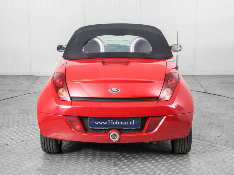 Bild 42/45 von Ford Streetka (2004)