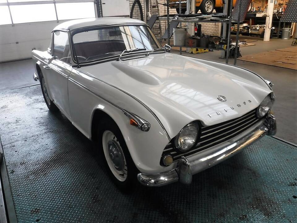 Bild 35/50 von Triumph TR 4A (1967)