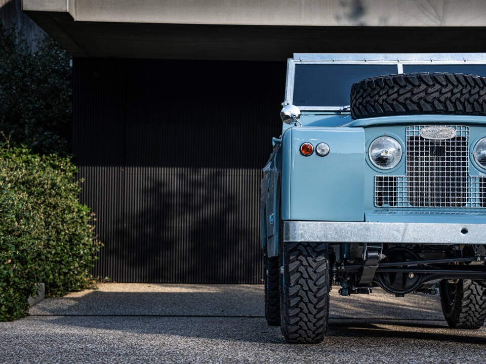 Immagine 7/47 di Land Rover 88 (1968)