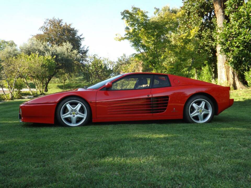 Immagine 6/50 di Ferrari 512 TR (1993)