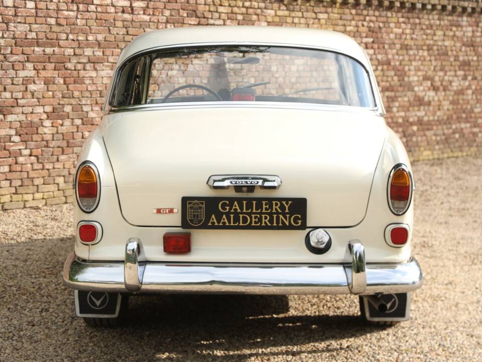 Image 6/50 of Volvo P 123 GT (1969)